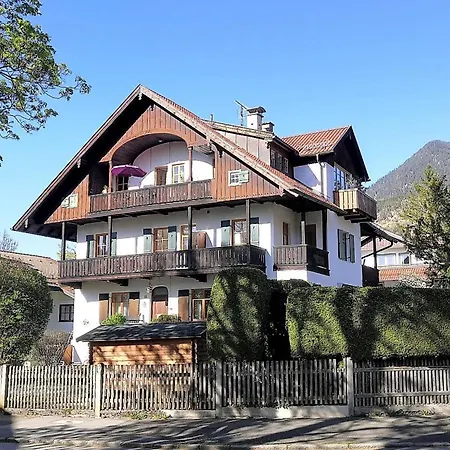 Будинок відпочинку Erika *